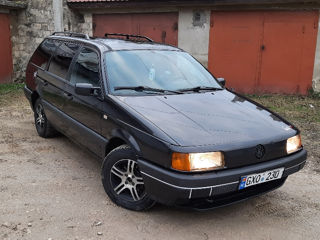 Volkswagen Passat foto 3