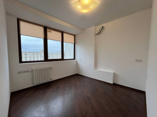 Apartament cu 2 camere, 70 m², Râșcani, Chișinău foto 12