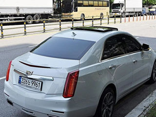 Cadillac CTS foto 2