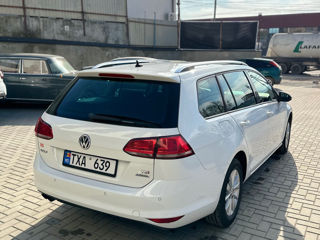 Volkswagen Golf foto 5