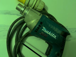 Makita 2500 RPM foto 1