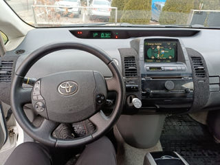 Toyota Prius foto 8