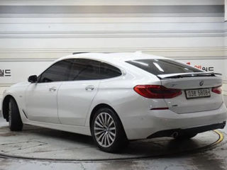 BMW 6 Series Gran Turismo foto 2