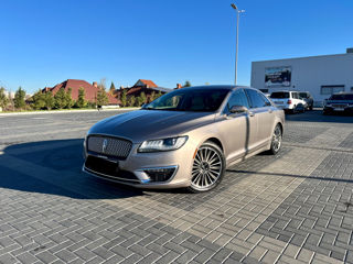 Lincoln MKZ foto 2