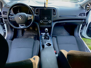 Renault Megane foto 2