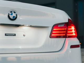 BMW 5 Series foto 6