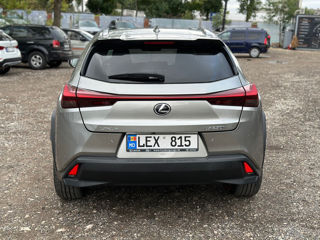 Lexus UX foto 5