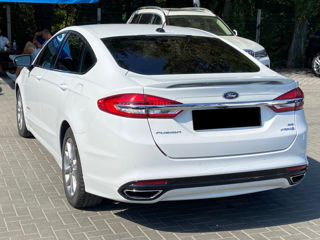 Ford Fusion foto 5