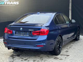 BMW 3 Series foto 4