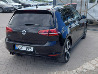 Volkswagen Golf foto 5