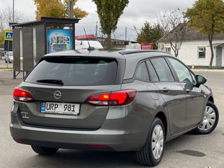 Opel Astra foto 4