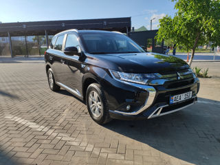 Mitsubishi Outlander foto 8