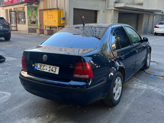 Volkswagen Bora foto 4