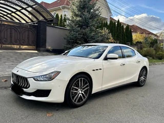 Maserati Ghibli foto 2