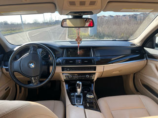 BMW 5 Series foto 8