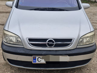 Opel Zafira foto 3