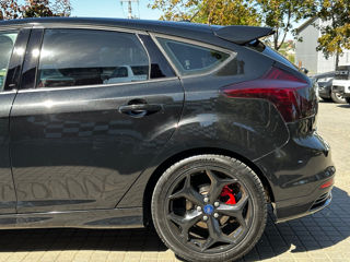 Ford Focus ST foto 9