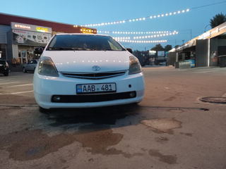 Toyota Prius foto 4