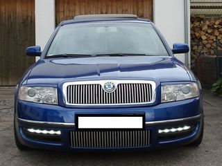 Skoda Superb foto 1