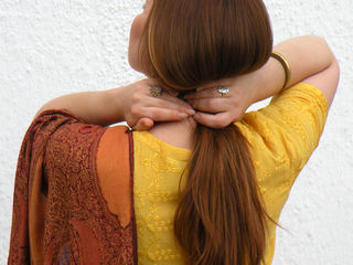 Хна для волос, на основе лечебных трав Neha (оттенок классический коричневый, рыжий) foto 4