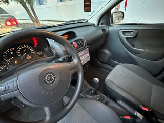 Opel Corsa foto 9