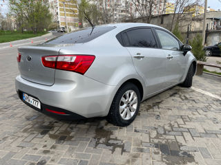 KIA Rio foto 3