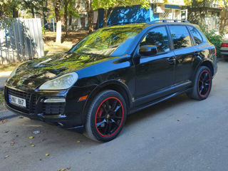 Porsche Cayenne foto 2