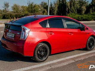 Chirie Toyota Prius / аренда экономных автомобилей foto 3