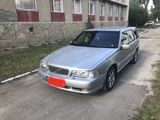 Volvo V70 foto 1