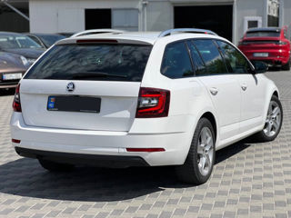 Skoda Octavia foto 3