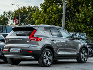 Volvo XC40 foto 2