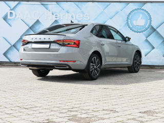 Skoda Superb foto 4