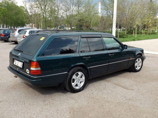 Mercedes Series (W124) foto 2