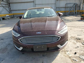 Ford Fusion foto 5