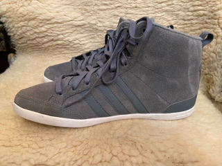 Adidas de iarna marimea 41