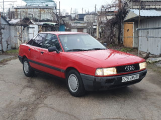 Audi 80