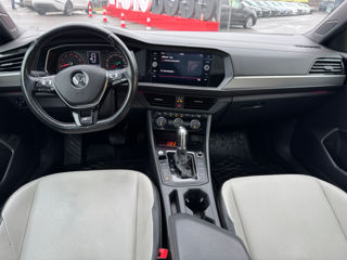 Volkswagen Jetta foto 9