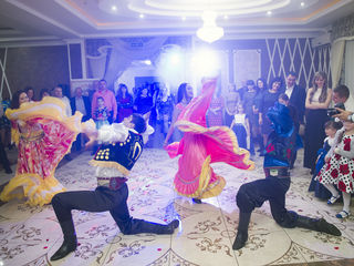 Dansatori pentru orice eveniment - Ansamblul Basarabenii foto 9
