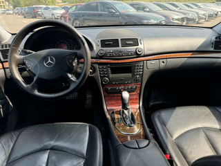 Mercedes E-Class foto 9