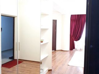 Centru Orasului, Dormitor+living, Str. Melestiu, Urgent 400€!!! foto 9