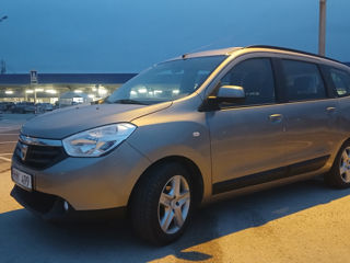 Dacia Lodgy foto 2