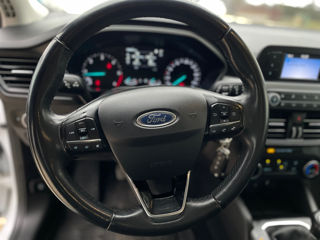 Ford Focus foto 12