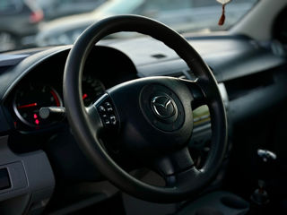 Mazda 2 foto 13