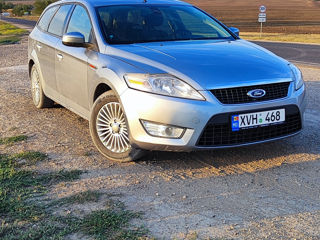 Ford Mondeo foto 6