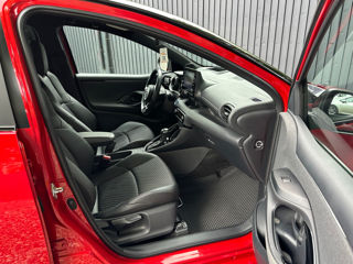 Toyota Yaris foto 10