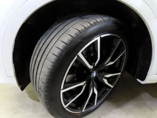 BMW X7 foto 18