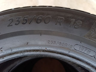 235 60 18, 2022 Michelin iarnă 90% foto 3