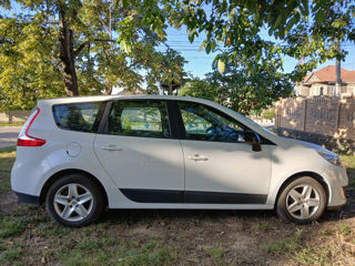 Renault Grand Scenic foto 4