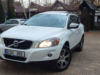 Volvo XC60 foto 3