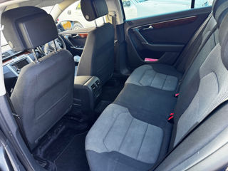 Volkswagen Passat foto 6